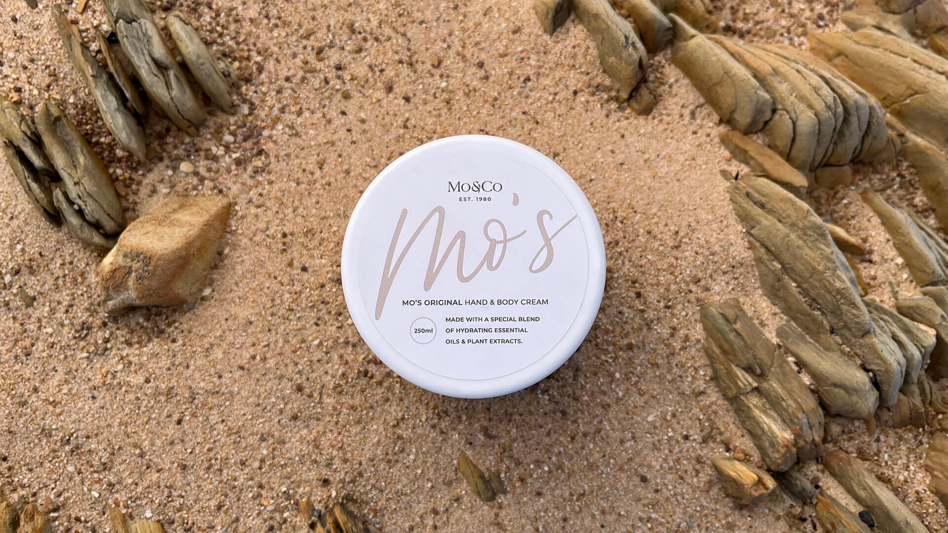 Mo&Co - Creative direction Product shot